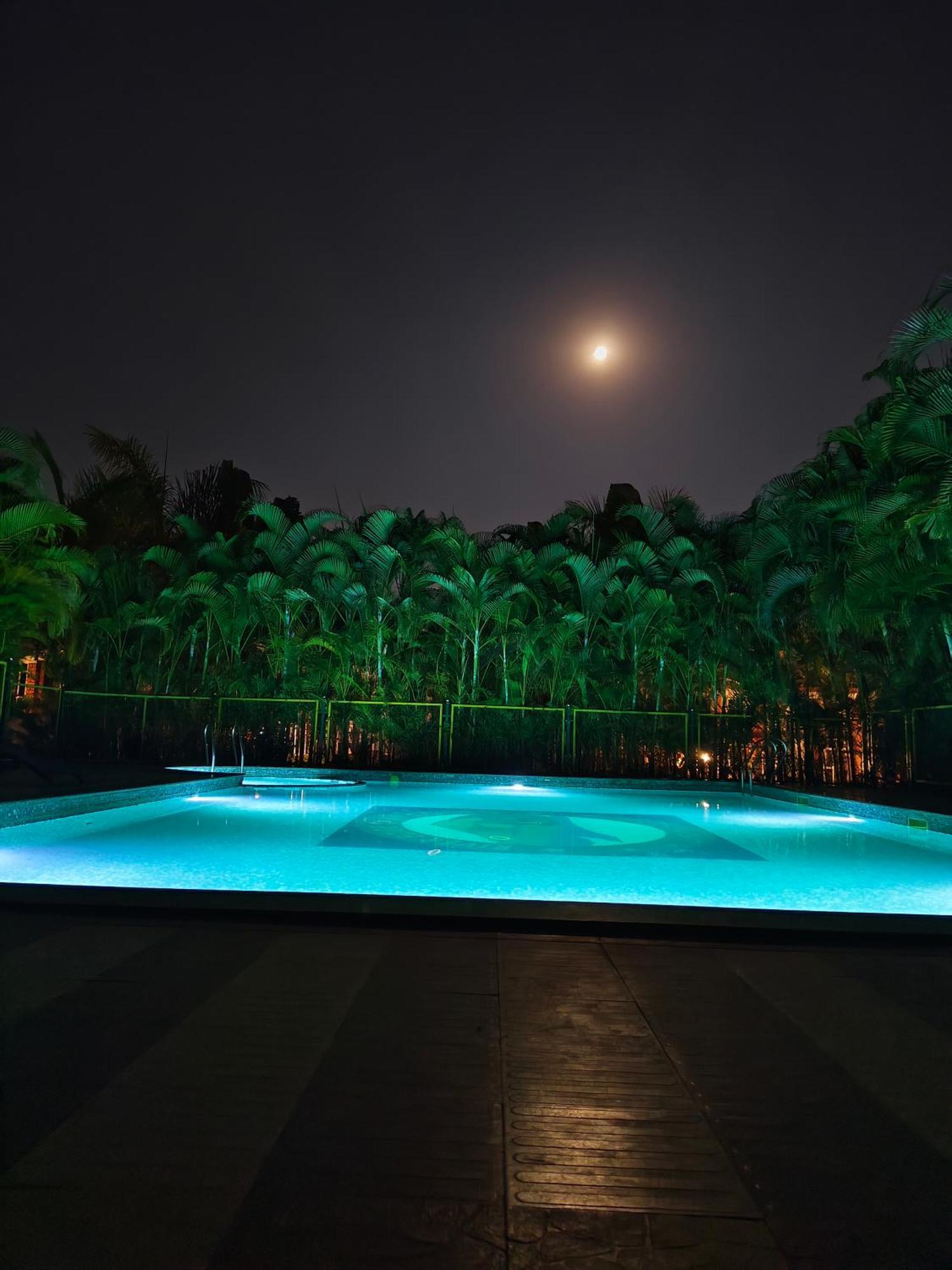 Plumeria Resort Kushālnagar Exterior foto